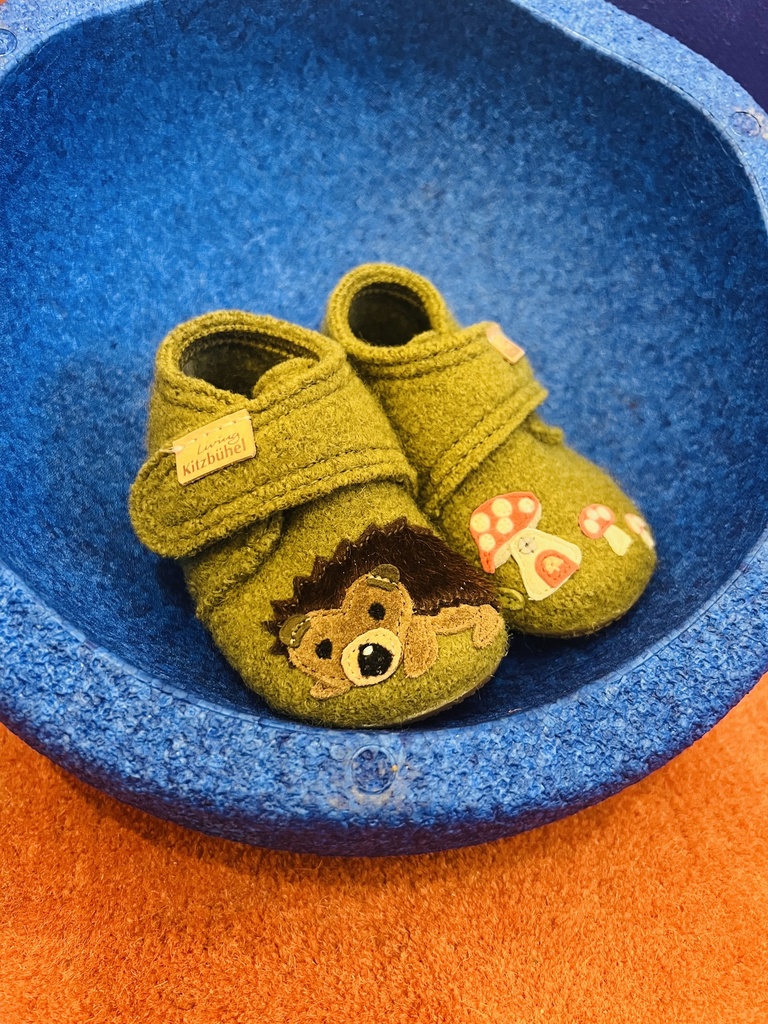 Pantoffel wol kakhi egel